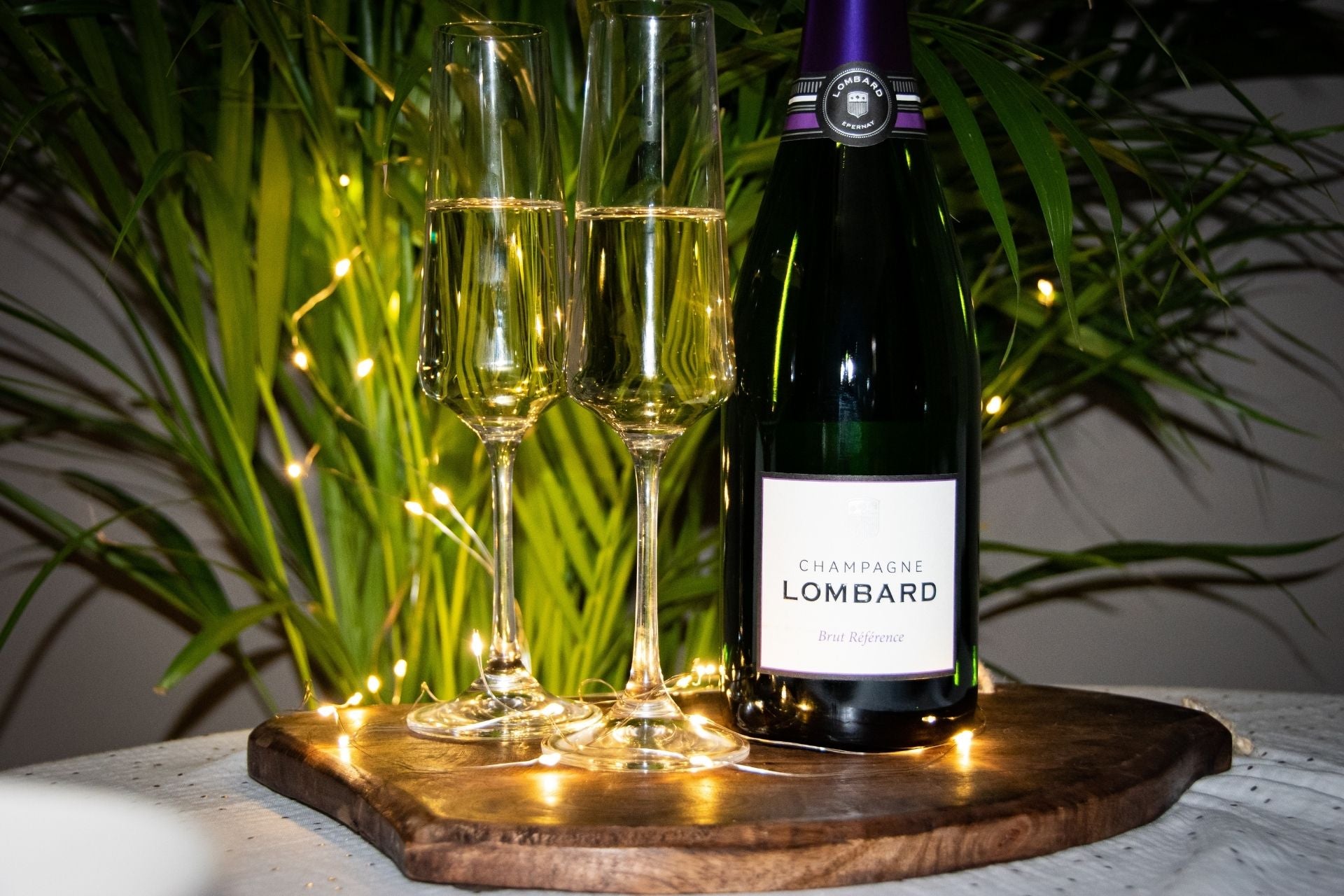 Idée Cadeau Champagne Lombard Brut Référence disponible dans votre cave en Provence : Vins, champagne, spiritueux :  Rhum, Ron, Vodka, Gin, Whisky